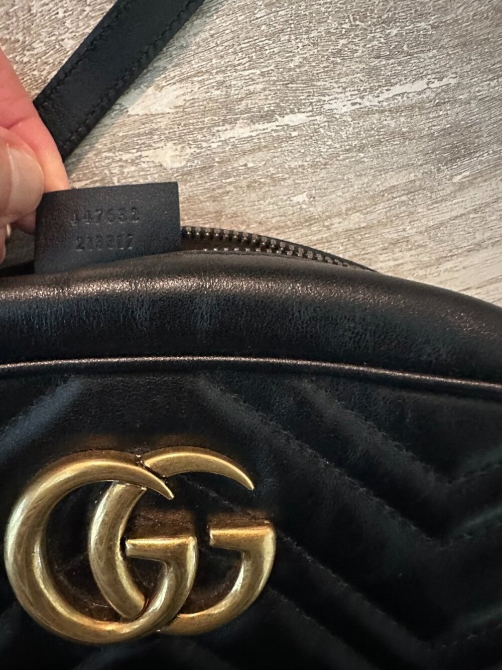 GUCCI MARMONT SMALL CAMERA BAG